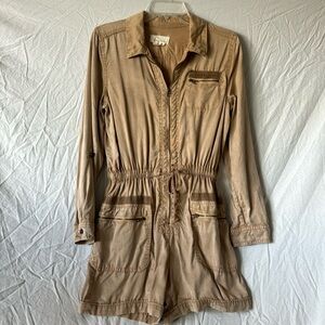 Anthropologie S Ivy Khaki Tan Utility Long Sleeve Collared Zip Front Romper